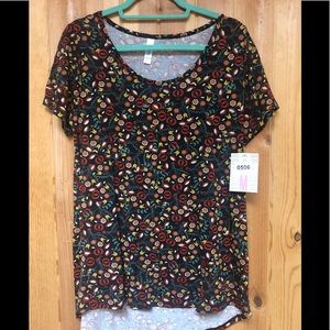 NWT LuLaRoe Classic T medium